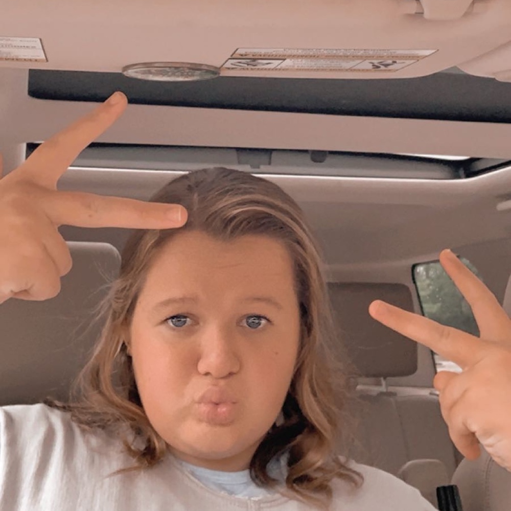 Meet your Posher, Mary frances